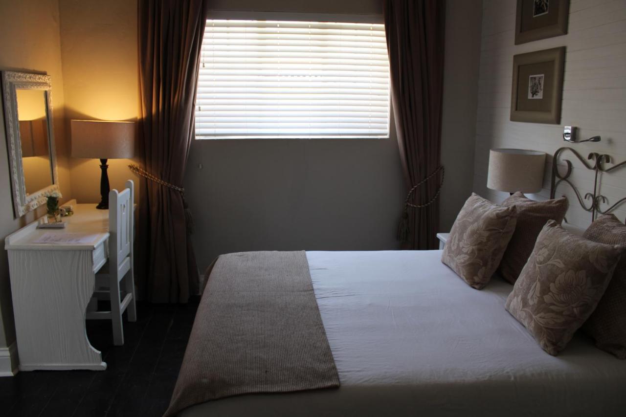 The Calitz Hotel Calitzdorp Buitenkant foto