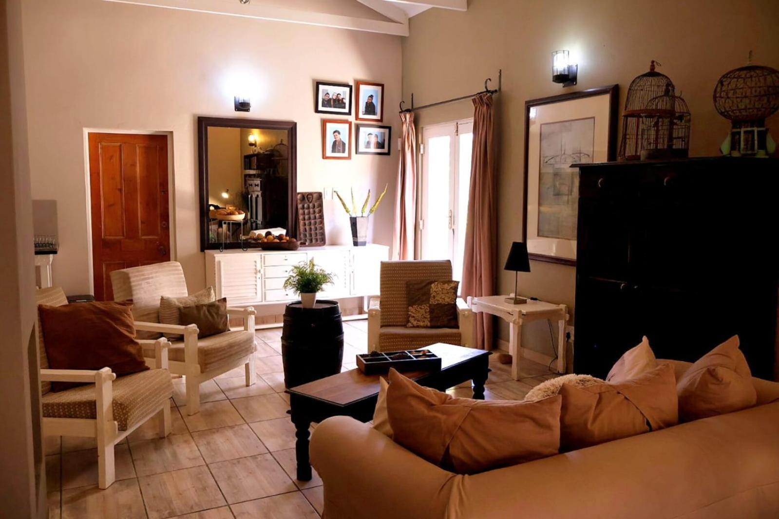 The Calitz Hotel Calitzdorp Buitenkant foto