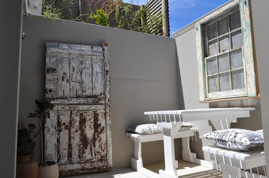 The Calitz Hotel Calitzdorp Buitenkant foto