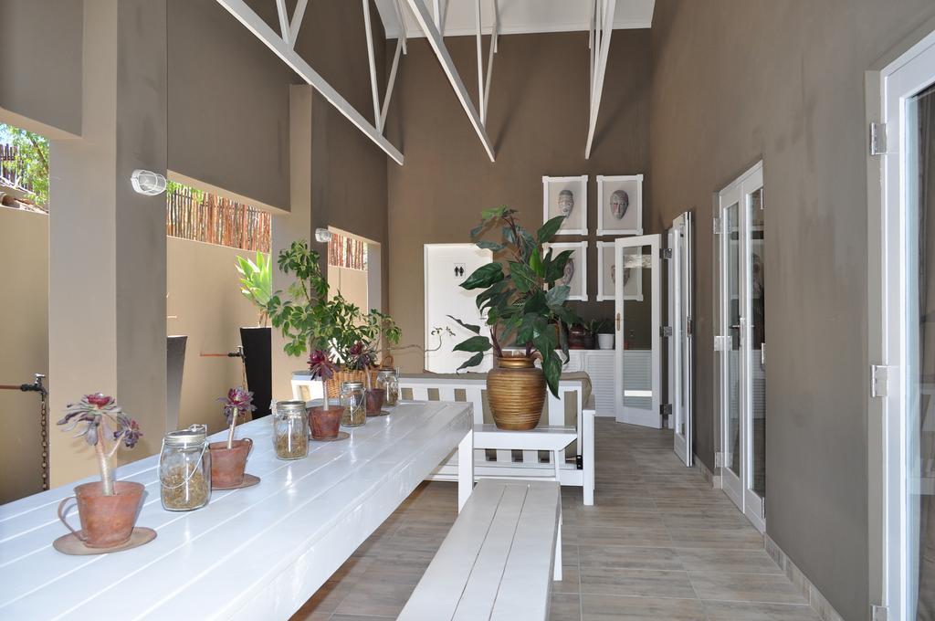 The Calitz Hotel Calitzdorp Buitenkant foto