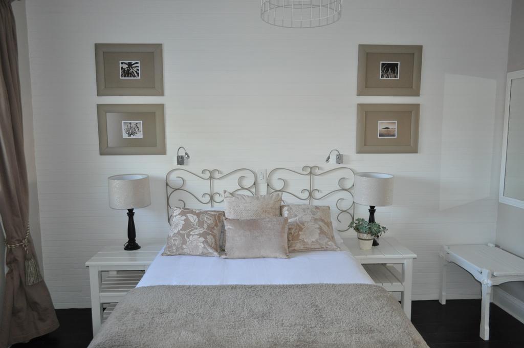 The Calitz Hotel Calitzdorp Buitenkant foto